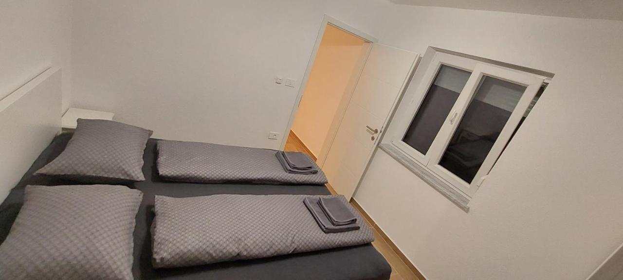 Stara Malija Apartment Izola Exterior photo